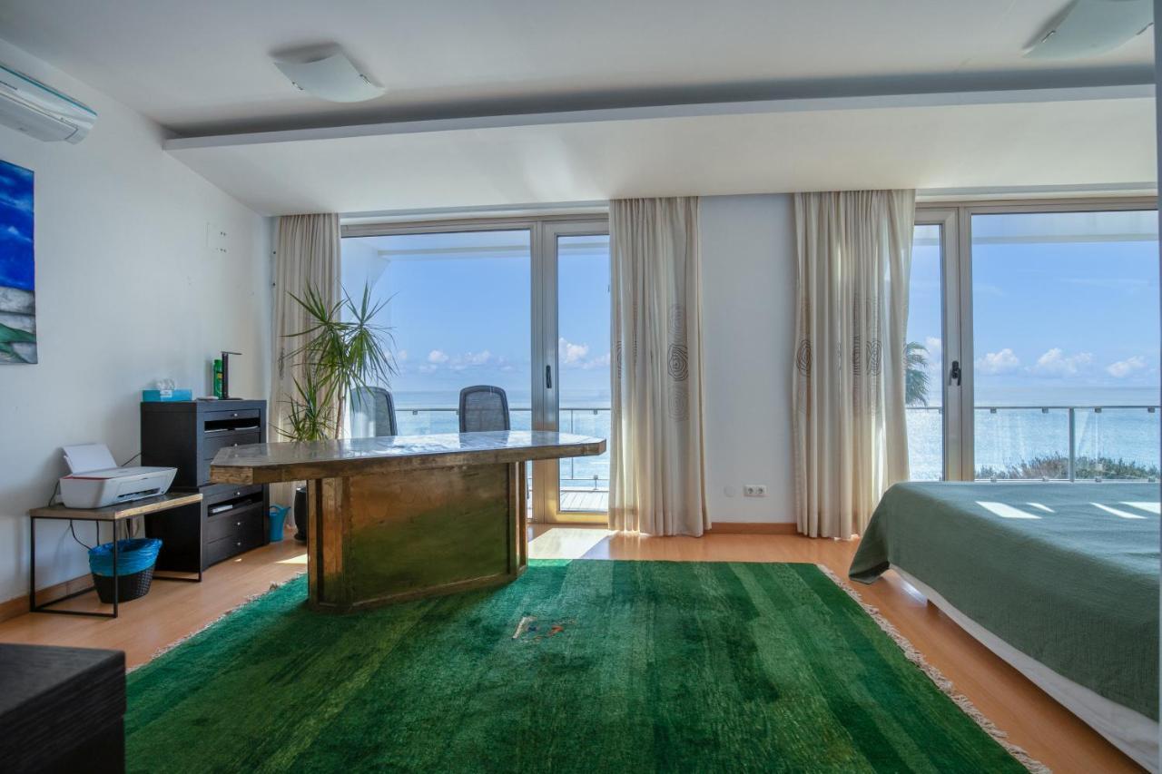 Вилла Luz Da Lua. Ocean Front Luxury. Private Pool. Экстерьер фото