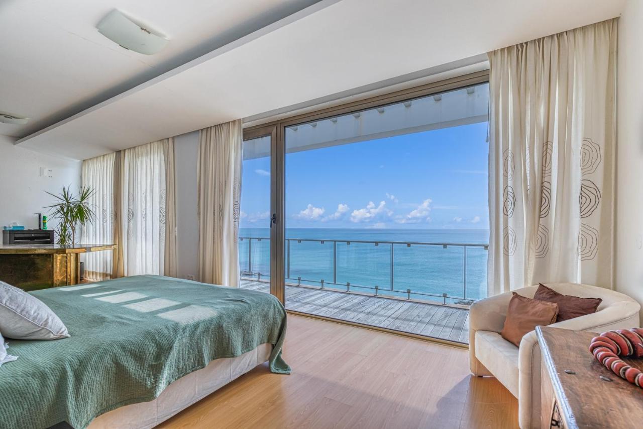 Вилла Luz Da Lua. Ocean Front Luxury. Private Pool. Экстерьер фото